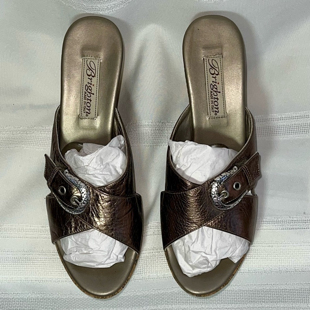 Brighton Metallic Bronze Italian Leather Cork Platform Wedges Sz 7.5 EUC 
💥SALE💥 - Picture 6 of 13